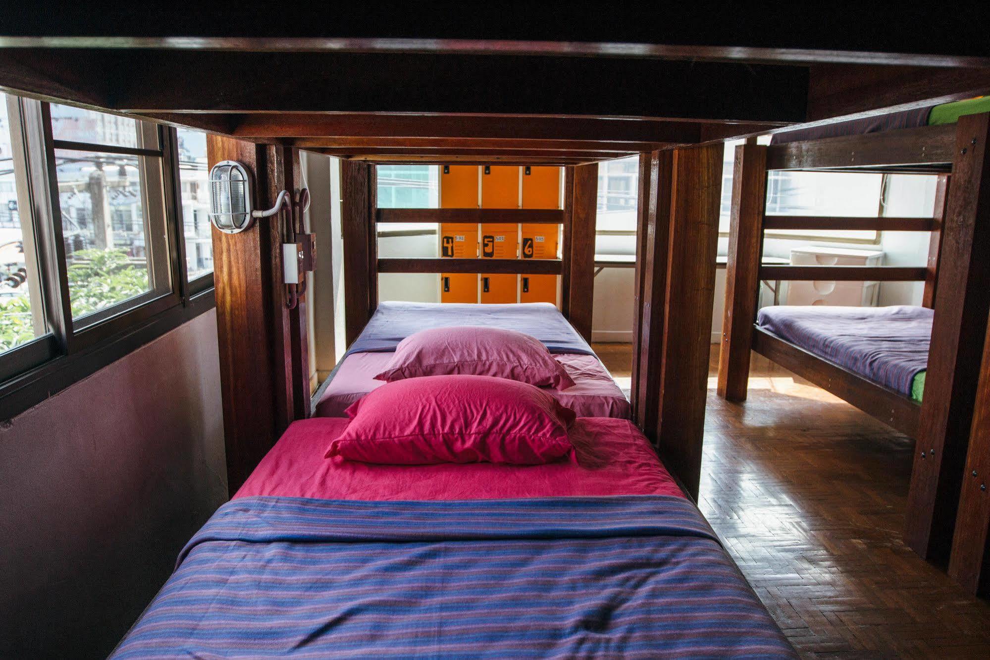 Zion Hostel Chiang Mai Exterior photo